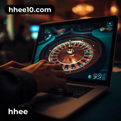 App hhee para iOS e Android — interface mobile, login biométrico e PIX integrado